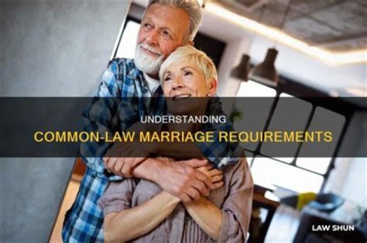 How long must you live with someone to be considered common law?
