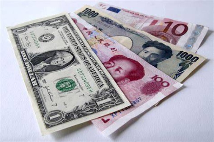 Is foreign currency considered cash?